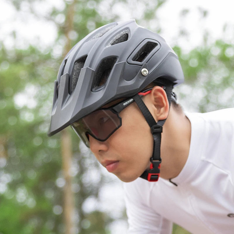 ROCKBROS Cycling Glasses Photochromic MTB Road Bike Glasses UV400 Protection Sunglasses Sport Safe Bicycle Eyewear Equipment